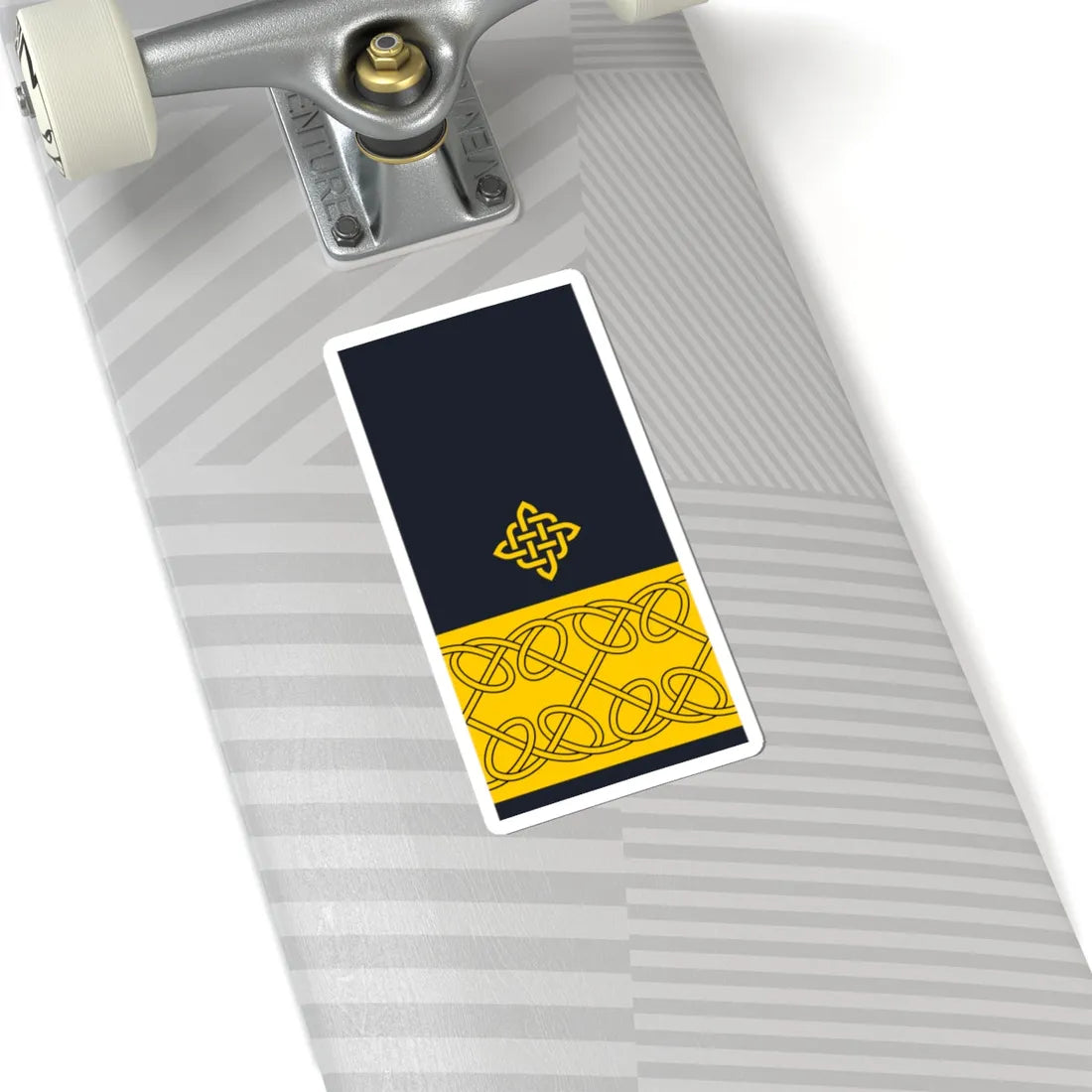 Rukav zimske odore komodora HRM (Croatia) (Military Rank) STICKER Vinyl Kiss-Cut Decal - The Sticker Space