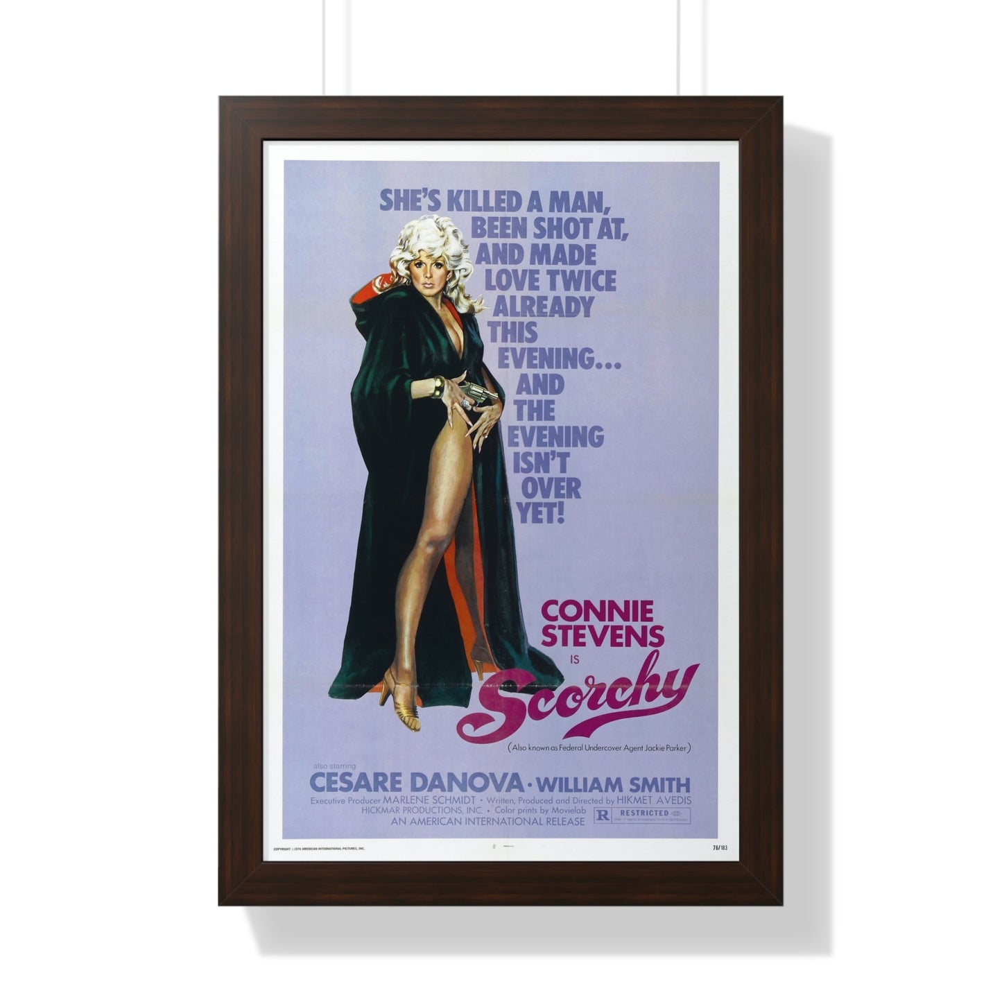 SCORCHY 1976 - Framed Movie Poster-16″ x 24″-The Sticker Space