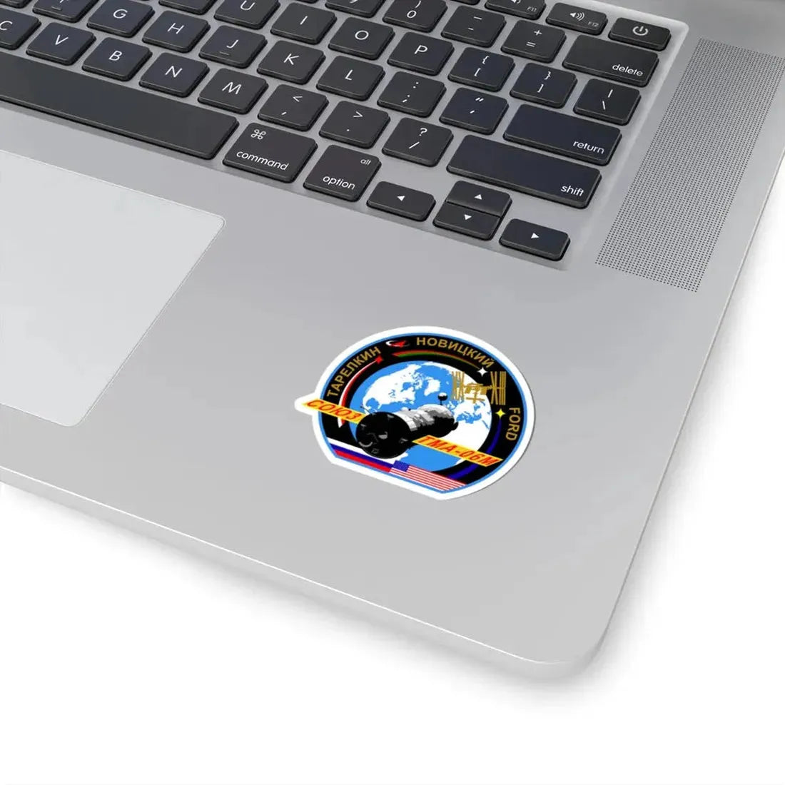 Soyuz TMA-06M (Soyuz Programme) STICKER Vinyl Kiss-Cut Decal - The Sticker Space