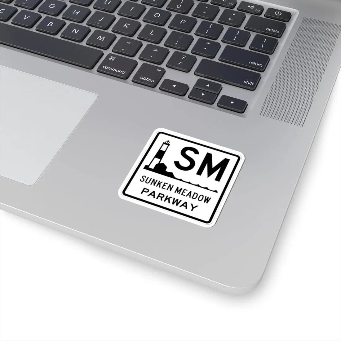 Sunken Meadow Pkwy Shield (New York) (Road Sign) STICKER Vinyl Kiss-Cut Decal - The Sticker Space