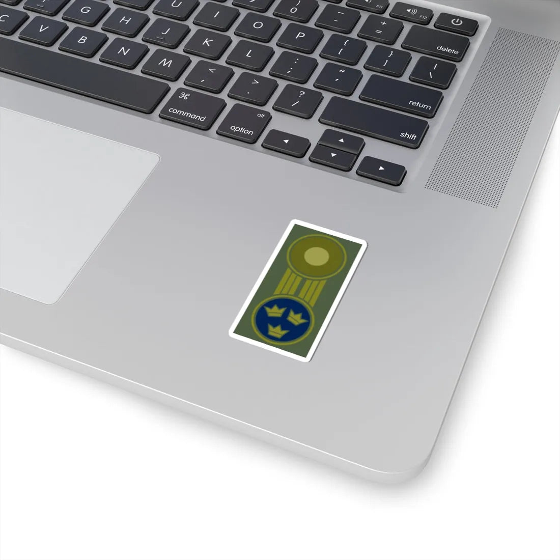 SWE mössmärke blått (Sweden) (Military Rank) STICKER Vinyl Kiss-Cut Decal - The Sticker Space