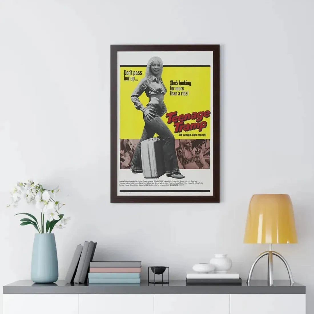 TEENAGE TRAMP 1973 - Framed Movie Poster - The Sticker Space