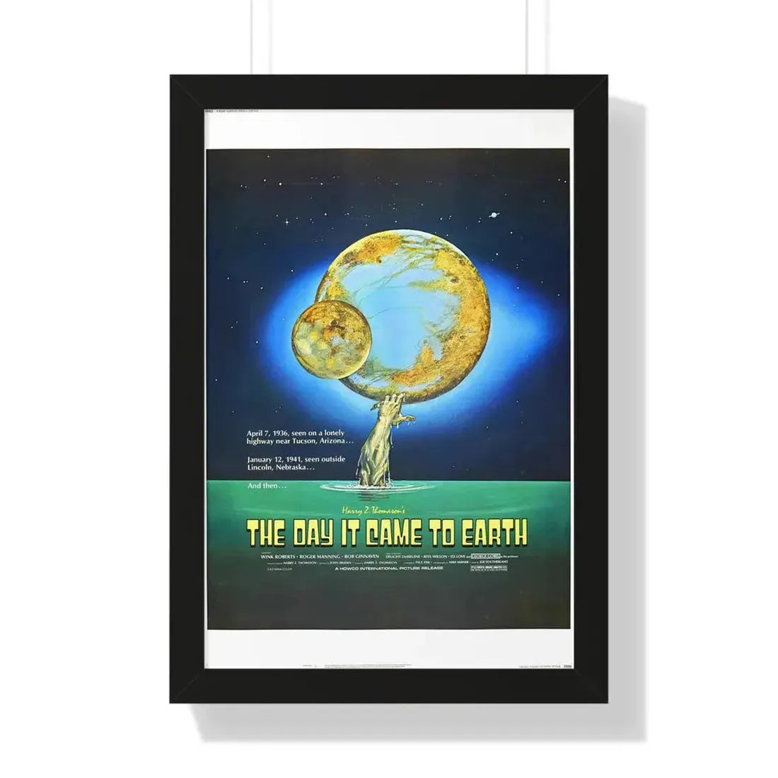 THE DAY IT CAME TO EARTH 1977 - Framed Movie Poster 16″ x 24″ Black - The Sticker Space