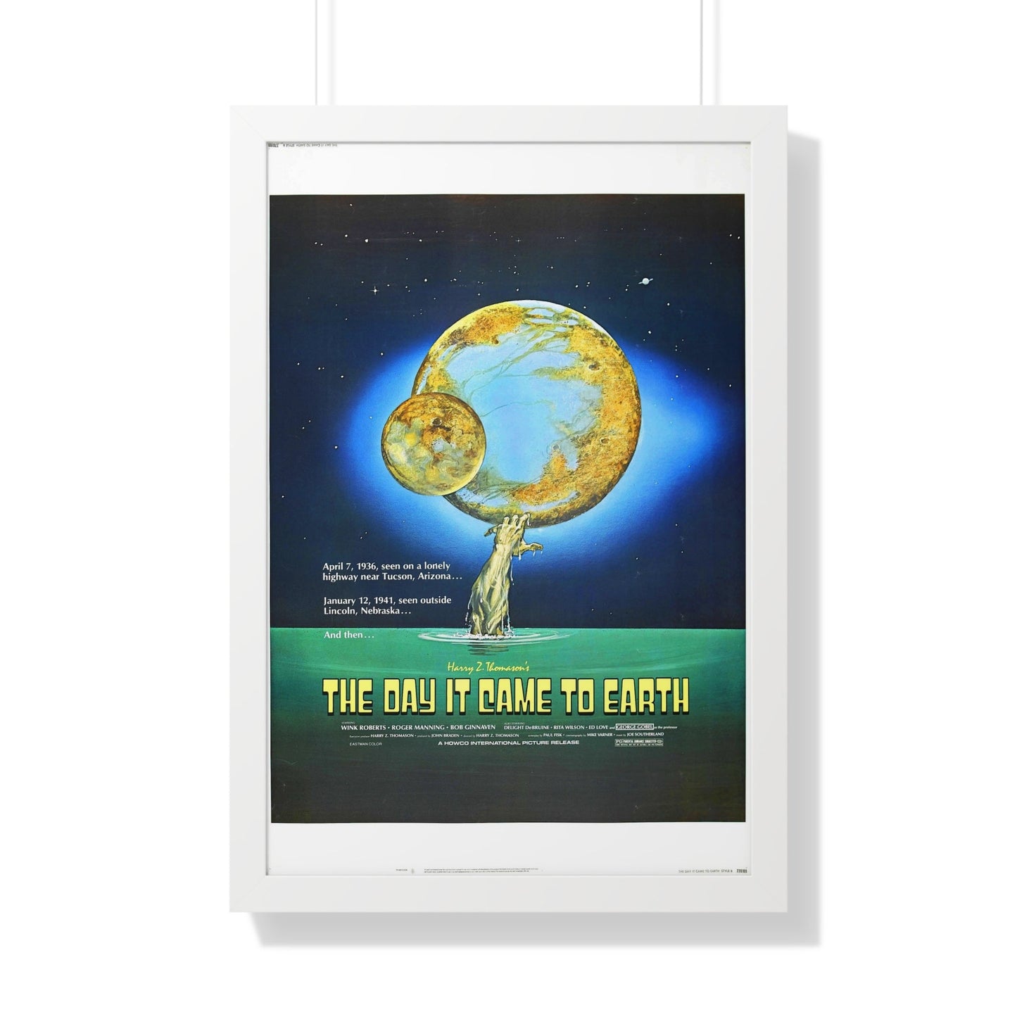 THE DAY IT CAME TO EARTH 1977 - Framed Movie Poster-20" x 30"-The Sticker Space