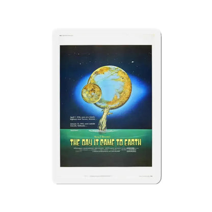 THE DAY IT CAME TO EARTH 1977 Movie Poster - Refrigerator Magnet 2 Inch Die-Cut - The Sticker Space