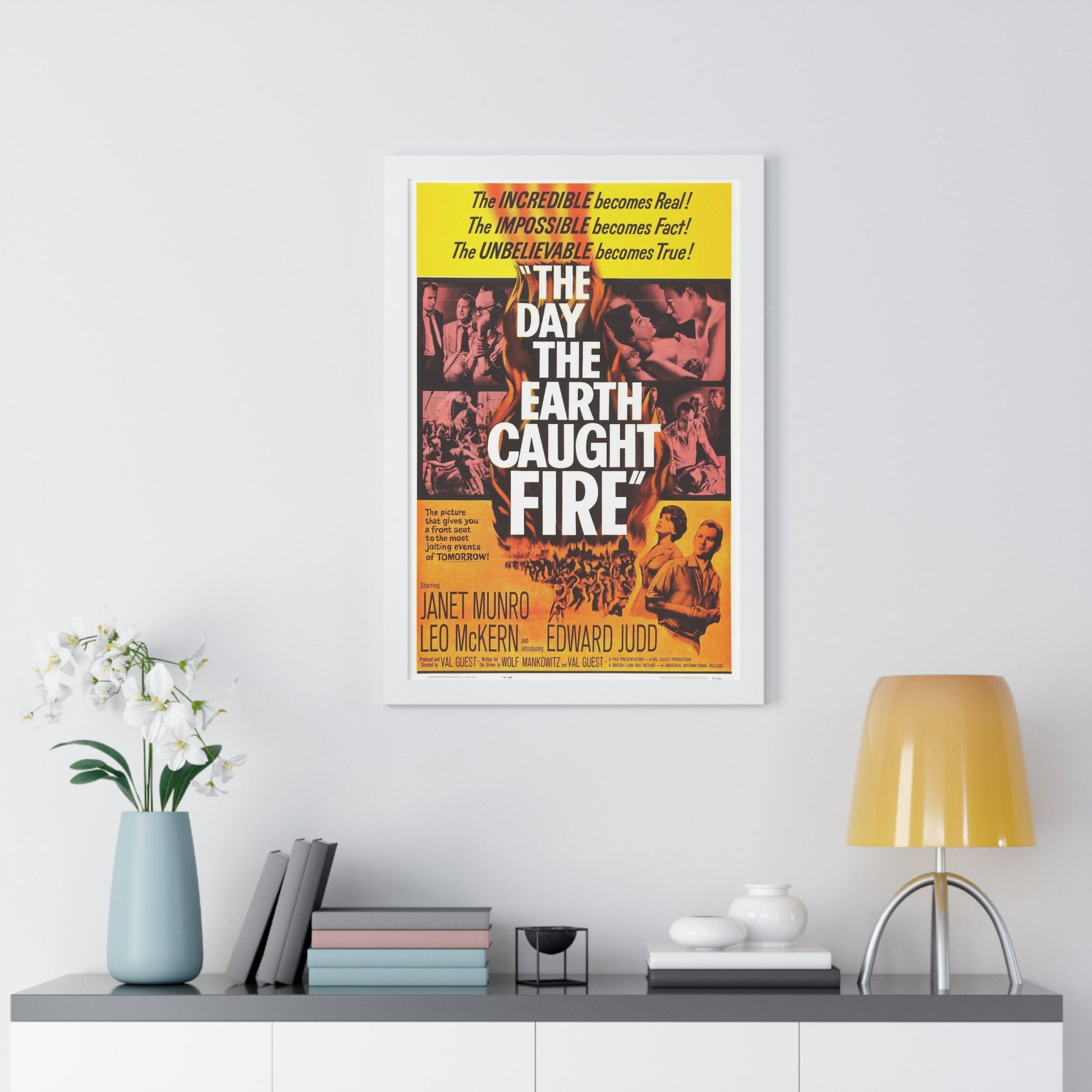 THE DAY THE EARTH CAUGHT FIRE 1961 - Framed Movie Poster-The Sticker Space