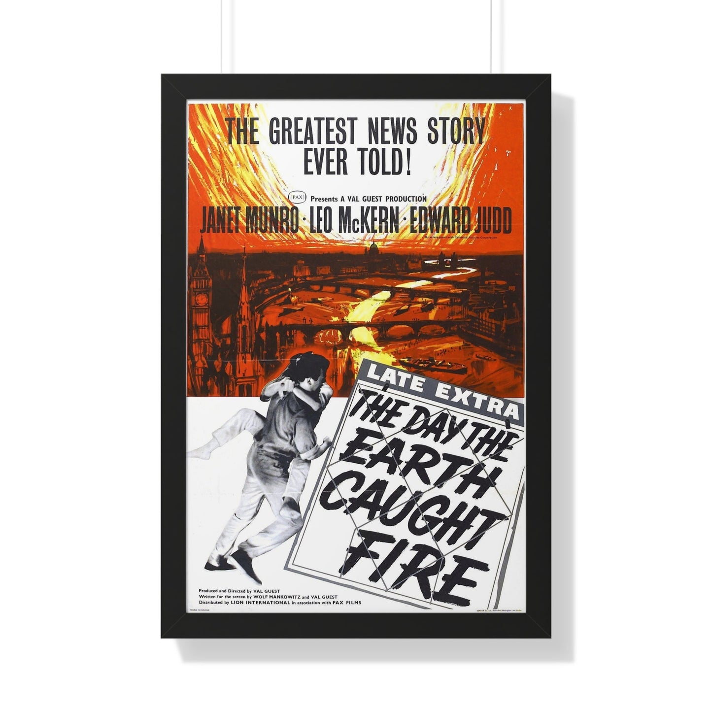 THE DAY THE EARTH CAUGHT FIRE (2) 1961 - Framed Movie Poster-20" x 30"-The Sticker Space