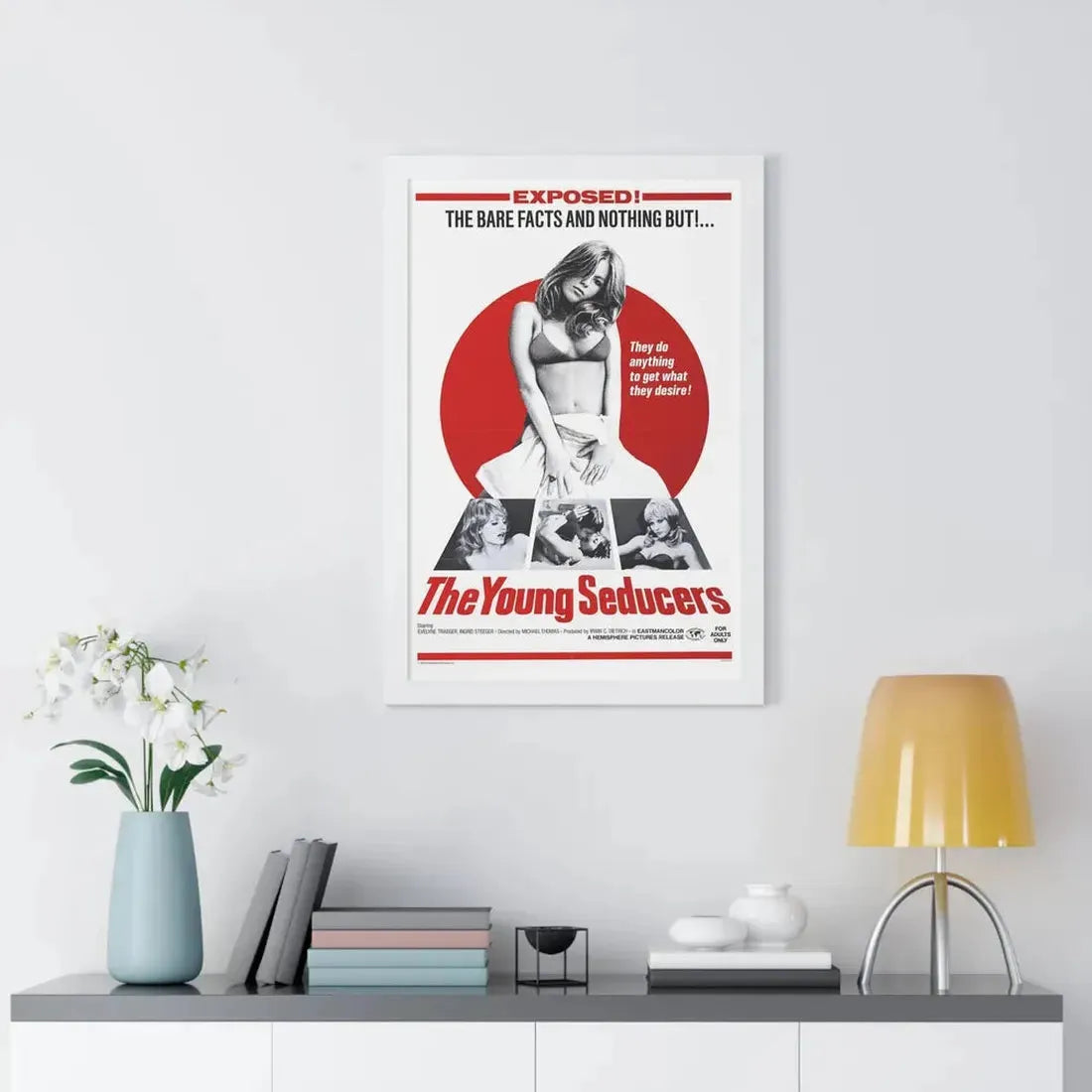 THE YOUNG SEDUCERS (SWINGIN STEWARDESSES) 1971 - Framed Movie Poster - The Sticker Space