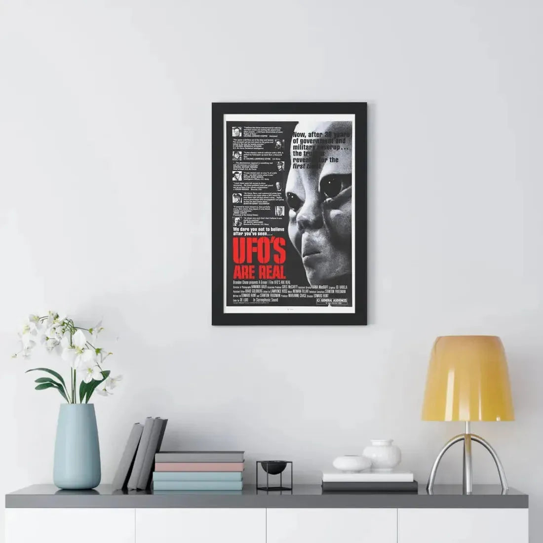UFO'S ARE REAL 1979 - Framed Movie Poster - The Sticker Space