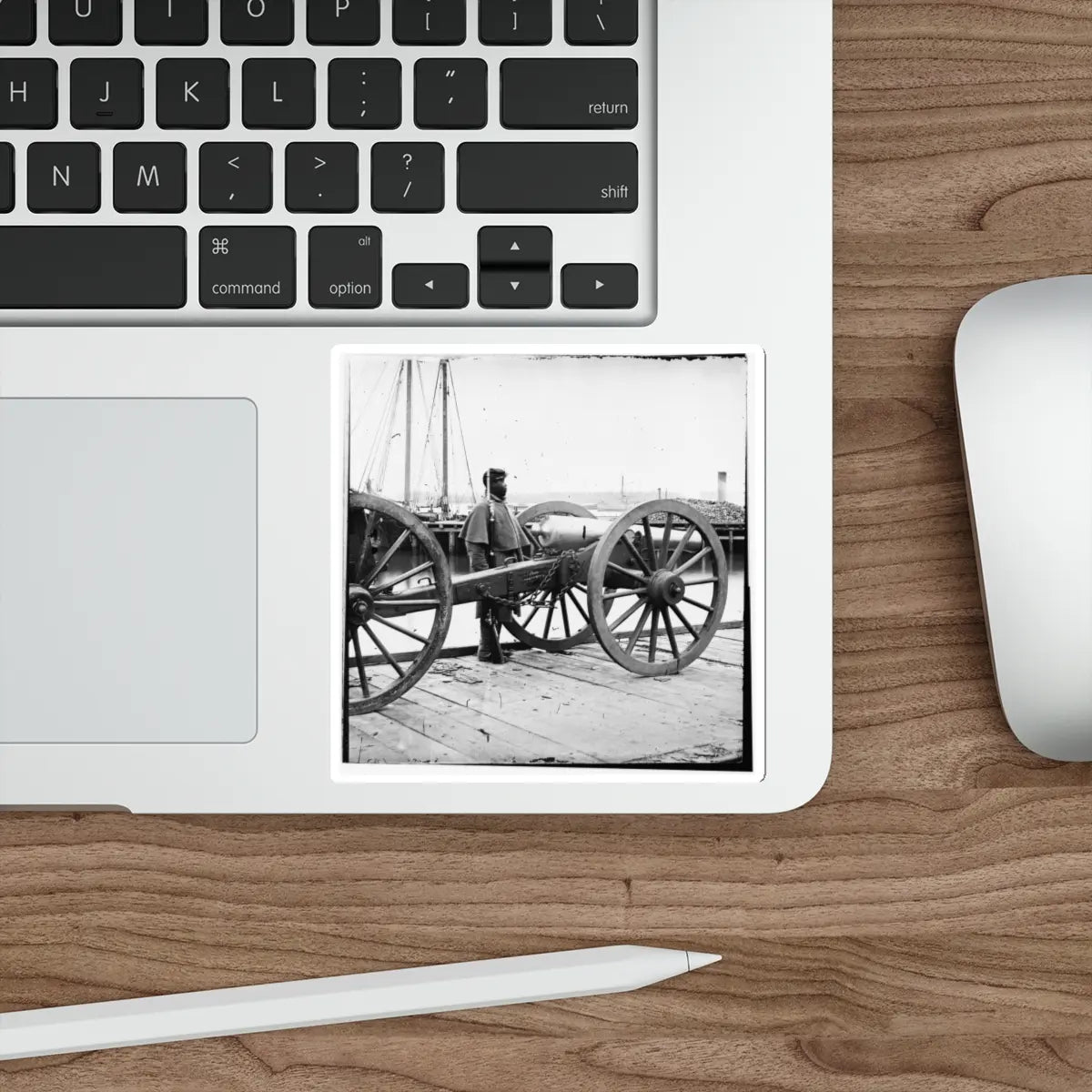 SKU:31003816975272941258 Sticker types:White Shape:Die-Cut Sizes:4" × 4"