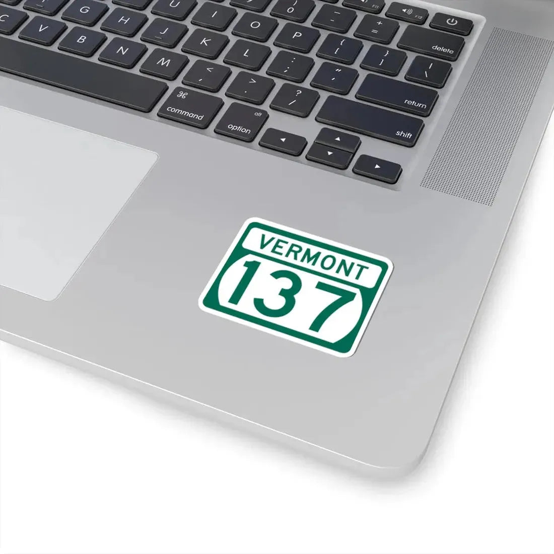 Vermont 137 (Vermont) (Road Sign) STICKER Vinyl Kiss-Cut Decal - The Sticker Space