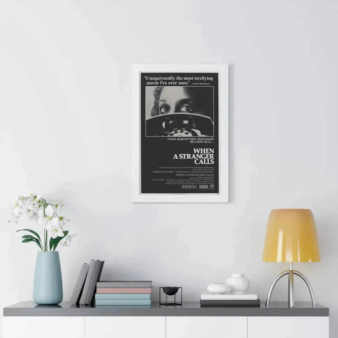 WHEN A STRANGER CALLS 1979 - Framed Movie Poster - The Sticker Space