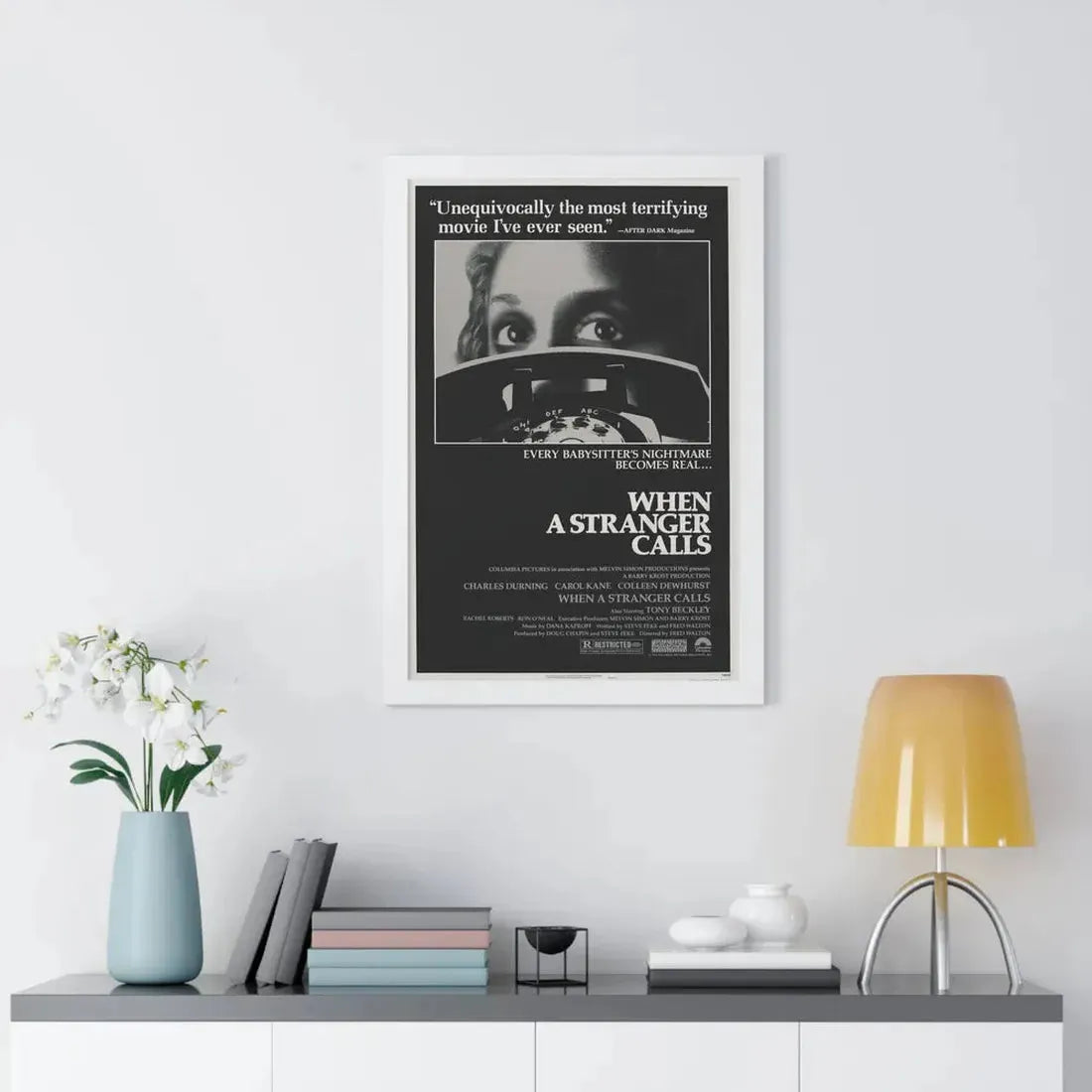 WHEN A STRANGER CALLS 1979 - Framed Movie Poster - The Sticker Space