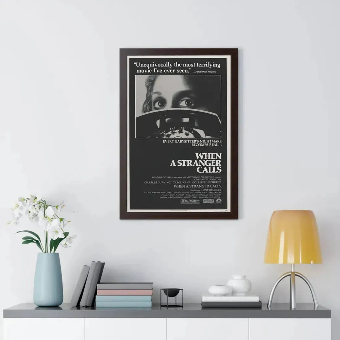 WHEN A STRANGER CALLS 1979 - Framed Movie Poster - The Sticker Space
