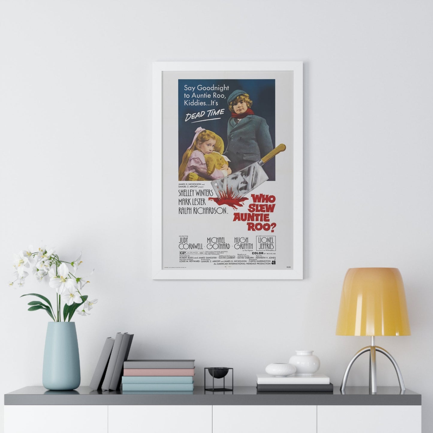 WHO SLEW AUNTIE ROO 1971 - Framed Movie Poster-The Sticker Space